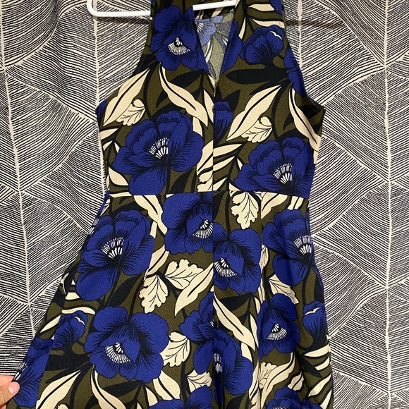 Romper - Picture 2 of 2